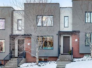 2924 E 15th St SW, Calgary, AB T2T 4A3