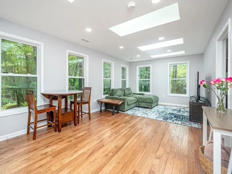 1020 Burning Tree Dr — Photo 31