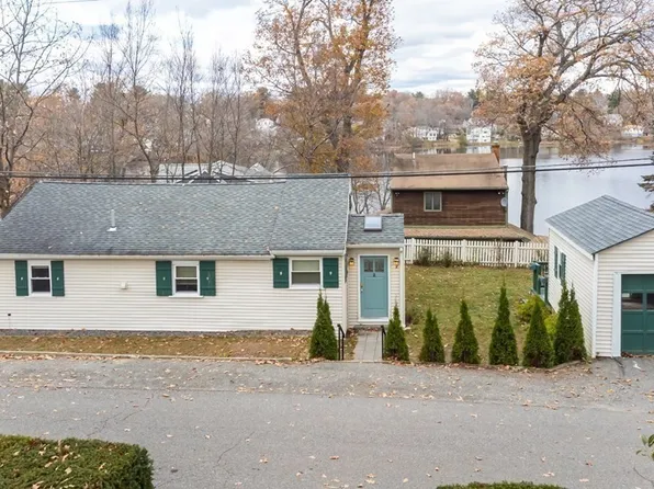 2 Lakeview Dr, Billerica, MA 01821