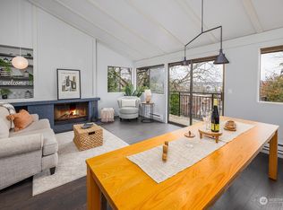 34 W Etruria St APT 10, Seattle, WA