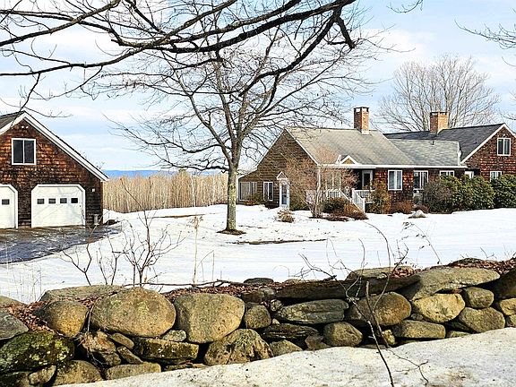 3rd image of 37 Cooks Pond Road