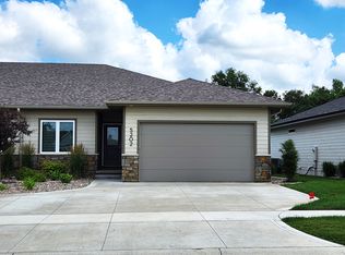5202 Lynx Ct, Sioux City, IA 51106