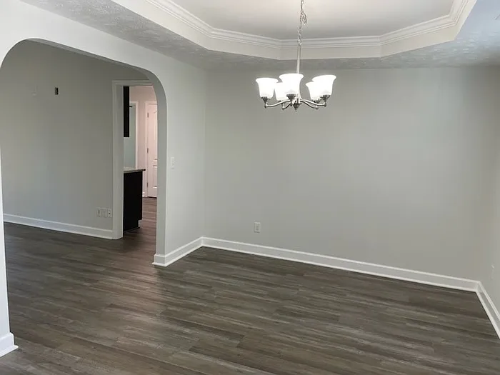 3 bed, 2.0 bath, 1972 sqft, $1,895 — Photo 4
