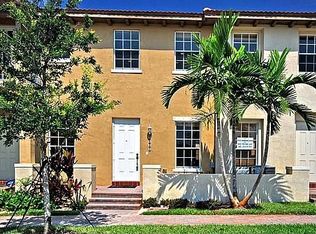 2421 NW 7th St, Boynton Beach, FL 33426