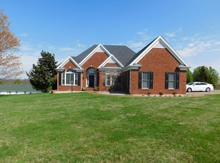 98 Valleyview Dr, Leitchfield, KY 42754