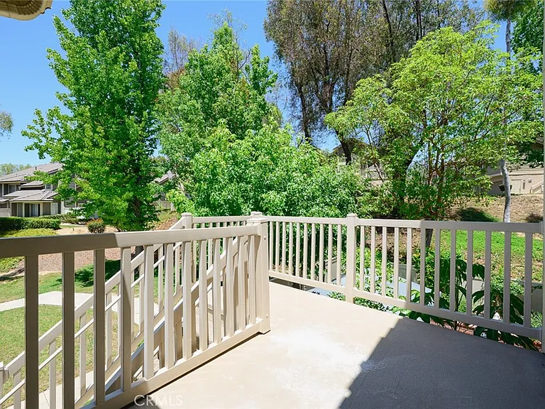 2601 S Quarry Ln #D — Photo 2