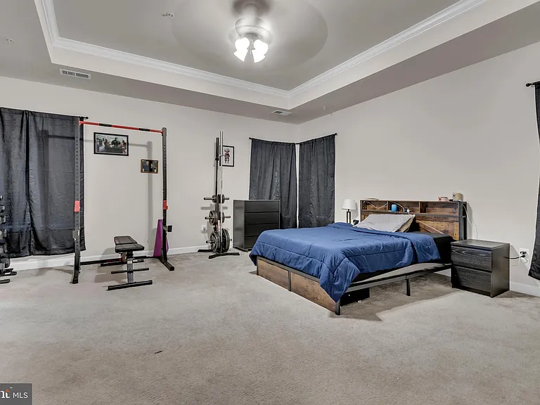 14611 Highbury Ln — Photo 25