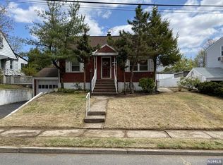 1017 Arlington Rd, New Milford, NJ 07646