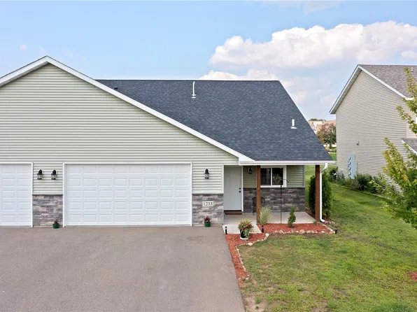 1233 W 9th Street, New Richmond, WI 54017