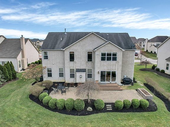 3rd image of 2221 Orangelake Dr