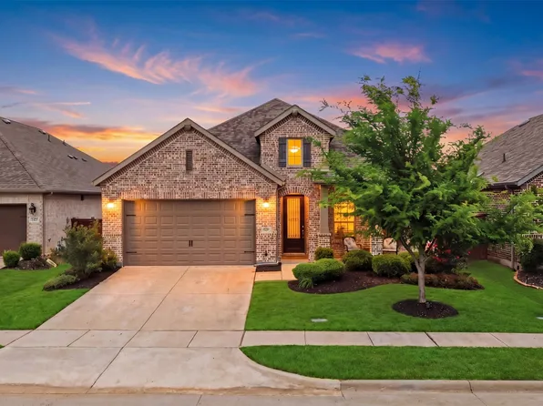 1429 Eclipse Rd, Aubrey, TX 76227