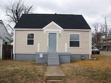 1st image of 322 N 33rd St