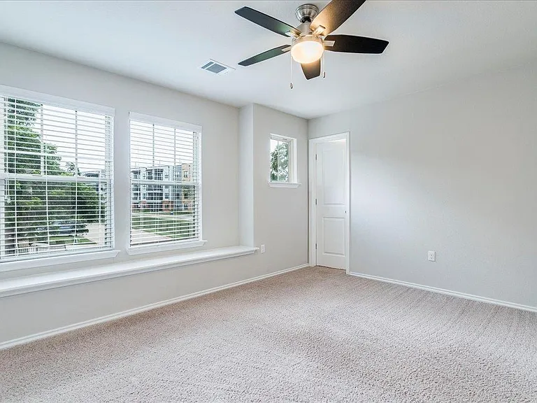 10515 Turnbull Loop — Photo 27