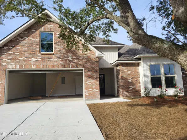 10313 Caroline Dr, Gulfport, MS 39503