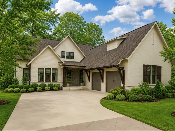 6317 Woodlands Trail Pl, Tuscaloosa, AL 35406