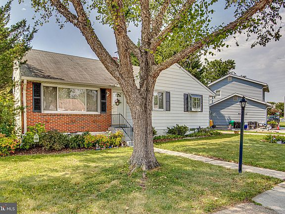 4th image of this home