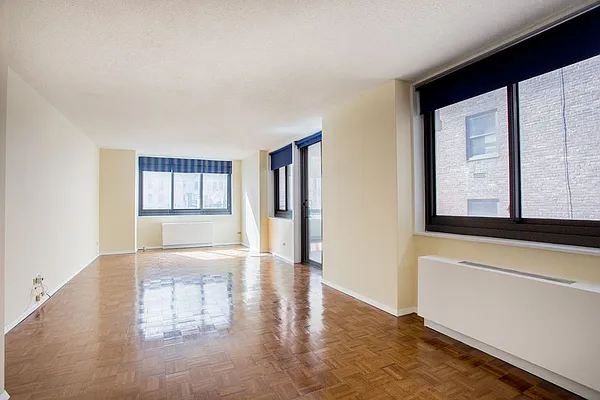 Sold by Empire State Properties | media 16