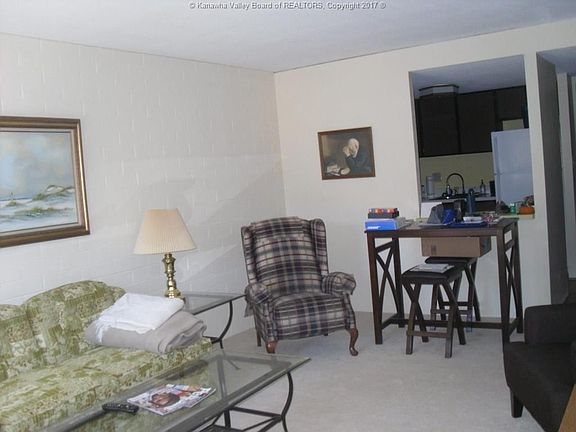 4th image of 2106 Kanawha Blvd E APT 521
