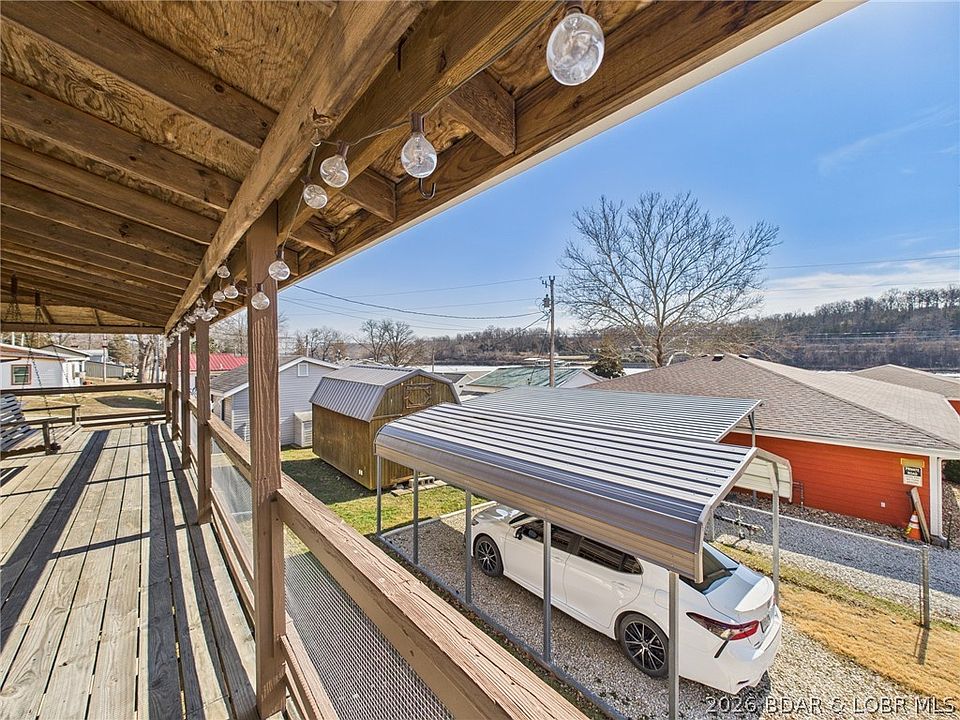 1st image of 25253 Pelican Rd