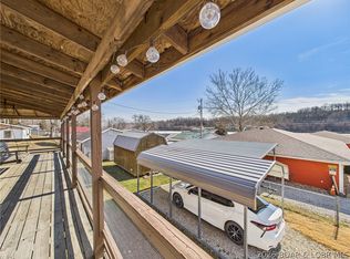 25253 Pelican Rd, Gravois Mills, MO 65037