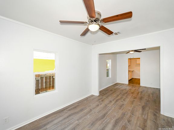 5th image of 347 Madero St