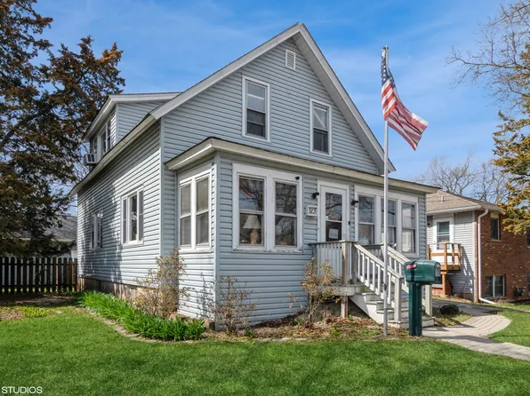 313 N Washington St, Carpentersville, IL 60110