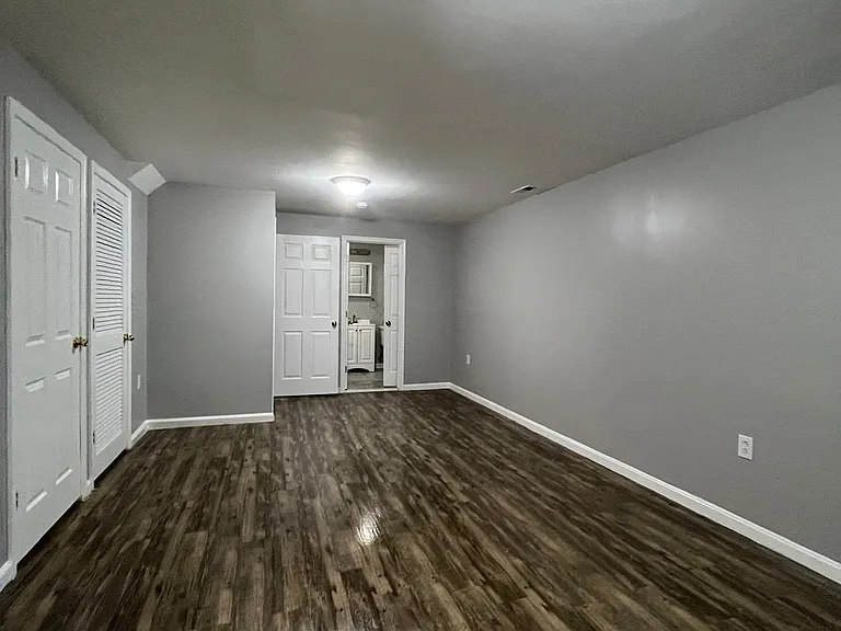 4674 Mews Dr — Photo 34
