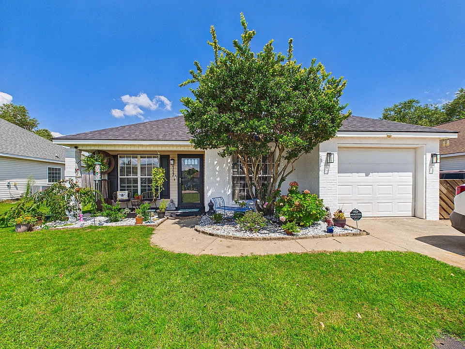 117 Millbrook Dr