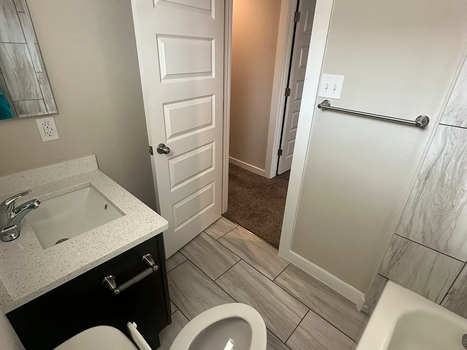 3 bed, 2.5 bath, 1362 sqft, $1,500 — Photo 4