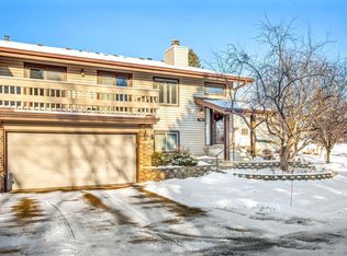 7064 W 113th St, Bloomington, MN 55438