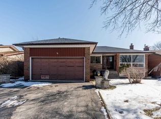 31 Brantley Cres, Toronto, ON M3J1X4