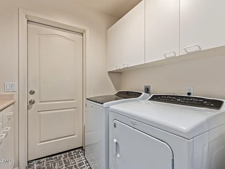 7979 E Princess Dr #15 — Photo 33