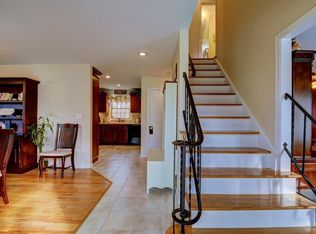 4 Gressinger Rd, Wayne, NJ 07470