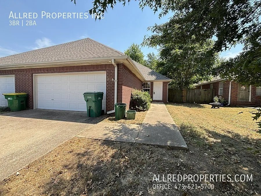 Fresh, Spacious & Ready for You to Call Home! — Photo 1