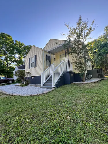 3901 N Bellemeade Ave Photo 1
