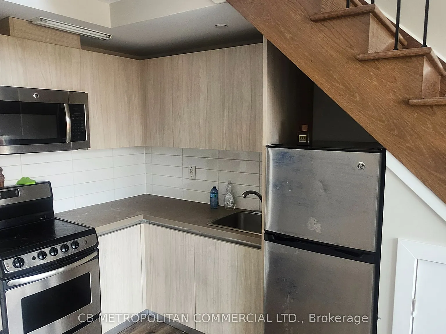 1 bed, $2,400 — Photo 3