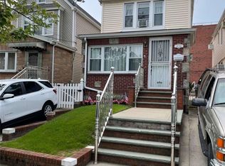 6142 Wetherole St, Rego Park, NY 11374