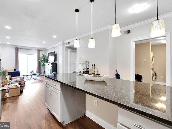 5th image of 6301 Edsall Rd Unit 104