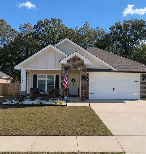 439 Connie Way Photo 1