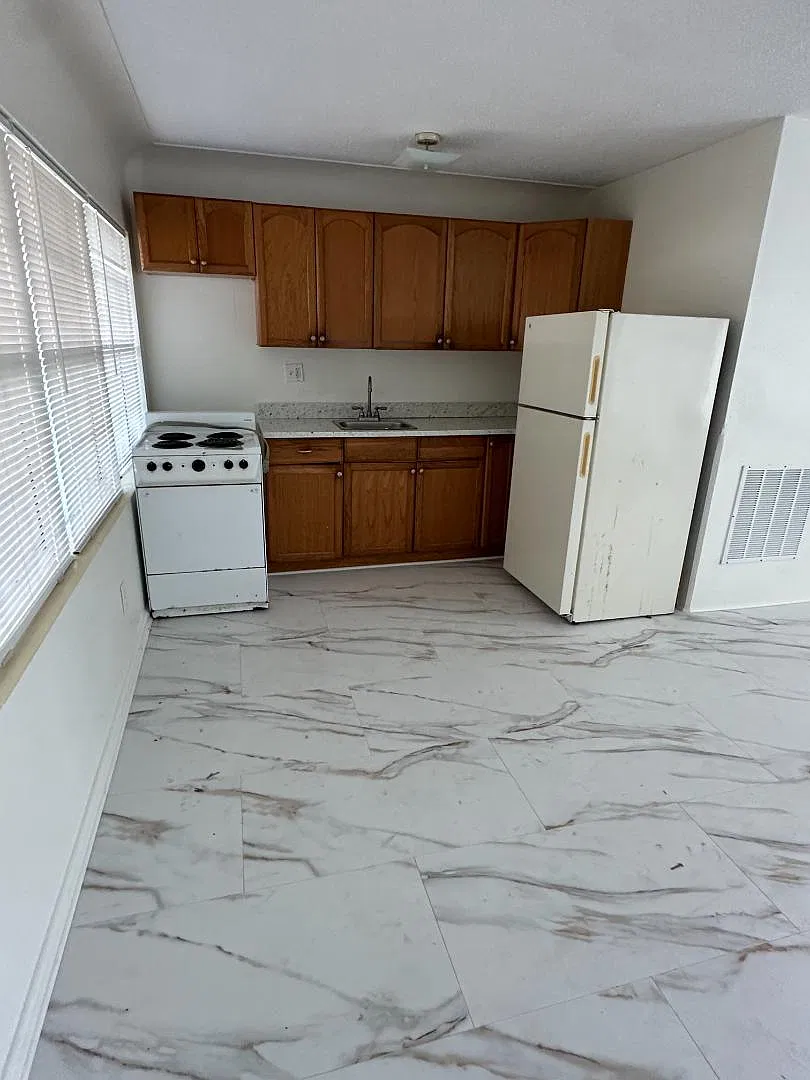 1701 16th St N - 6 — Photo 1