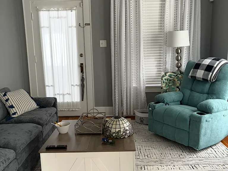 Berkshire Ave — Photo 9