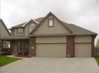 17457 L St, Omaha, NE 68135