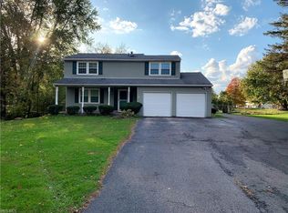 8141 Castle Rock Dr NE, Warren, OH 44484