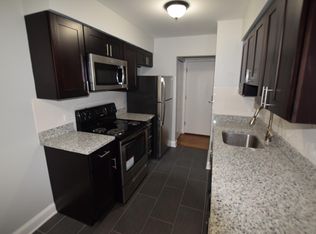 7547 N Winchester Ave, Chicago, IL 60626