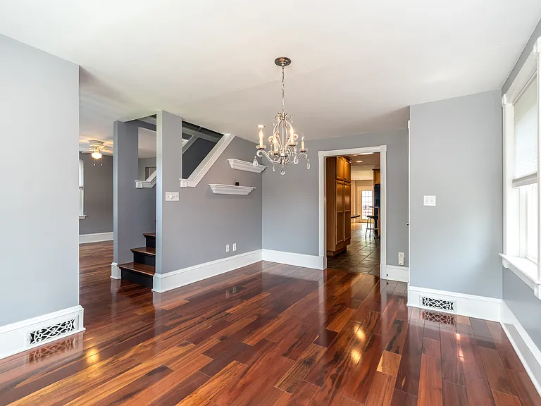 2477 Walnut St — Photo 28