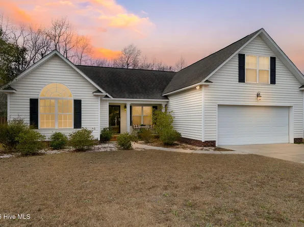 199 Everett Yopp Drive, Sneads Ferry, NC 28460