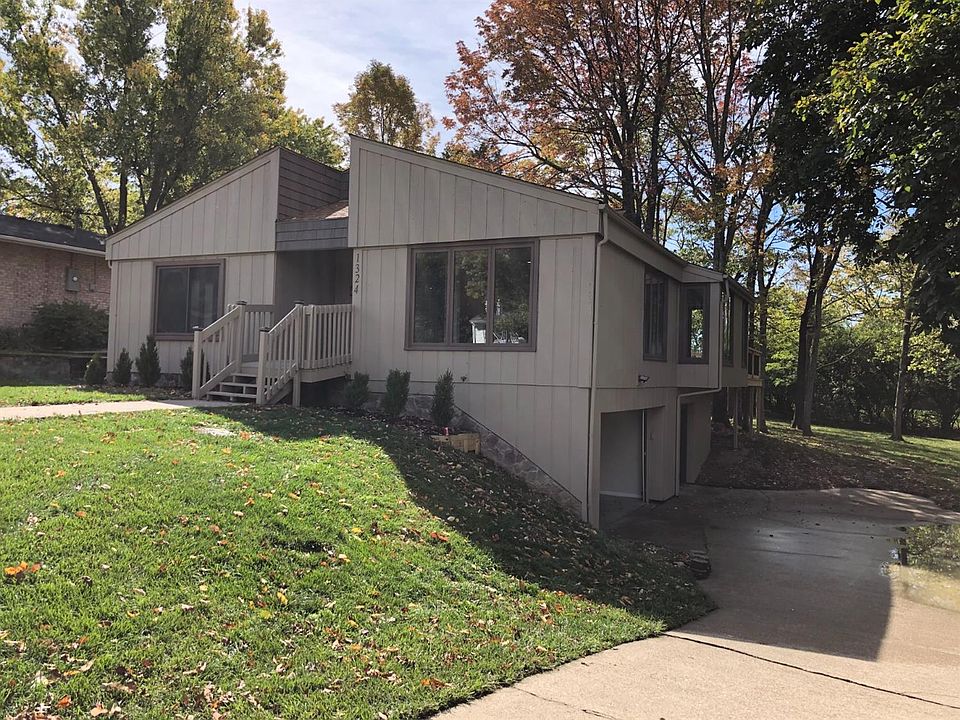 1st image of 1324 Tanforan Dr