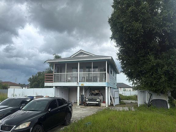 2nd image of 4017 3rd St SW