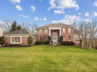 17724 Greystone Terrace Dr, Chesterfield, MO 63005