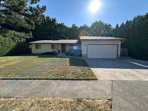 2530 NE Hale Ave Photo 1